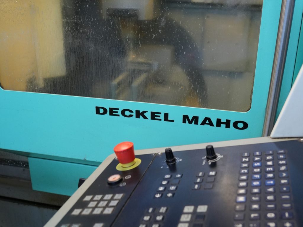 CNC-Fräsmaschine Deckel Maho 600 C